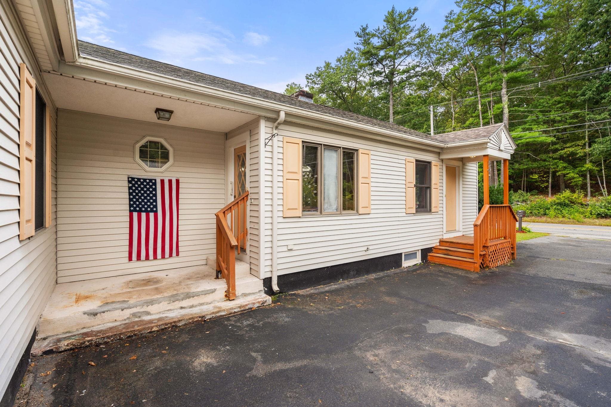 53 Lawrence Road Salem, NH 03079 - Photo 25 of 26