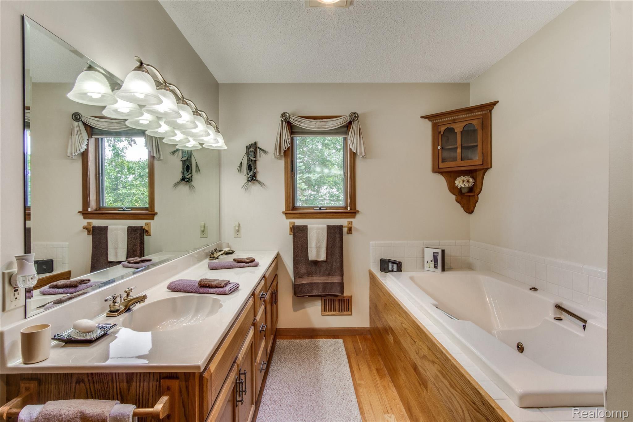 3291 Lahring Road Linden, MI 48451 - Photo 16 of 49 Interiors (26 of 45).jpg