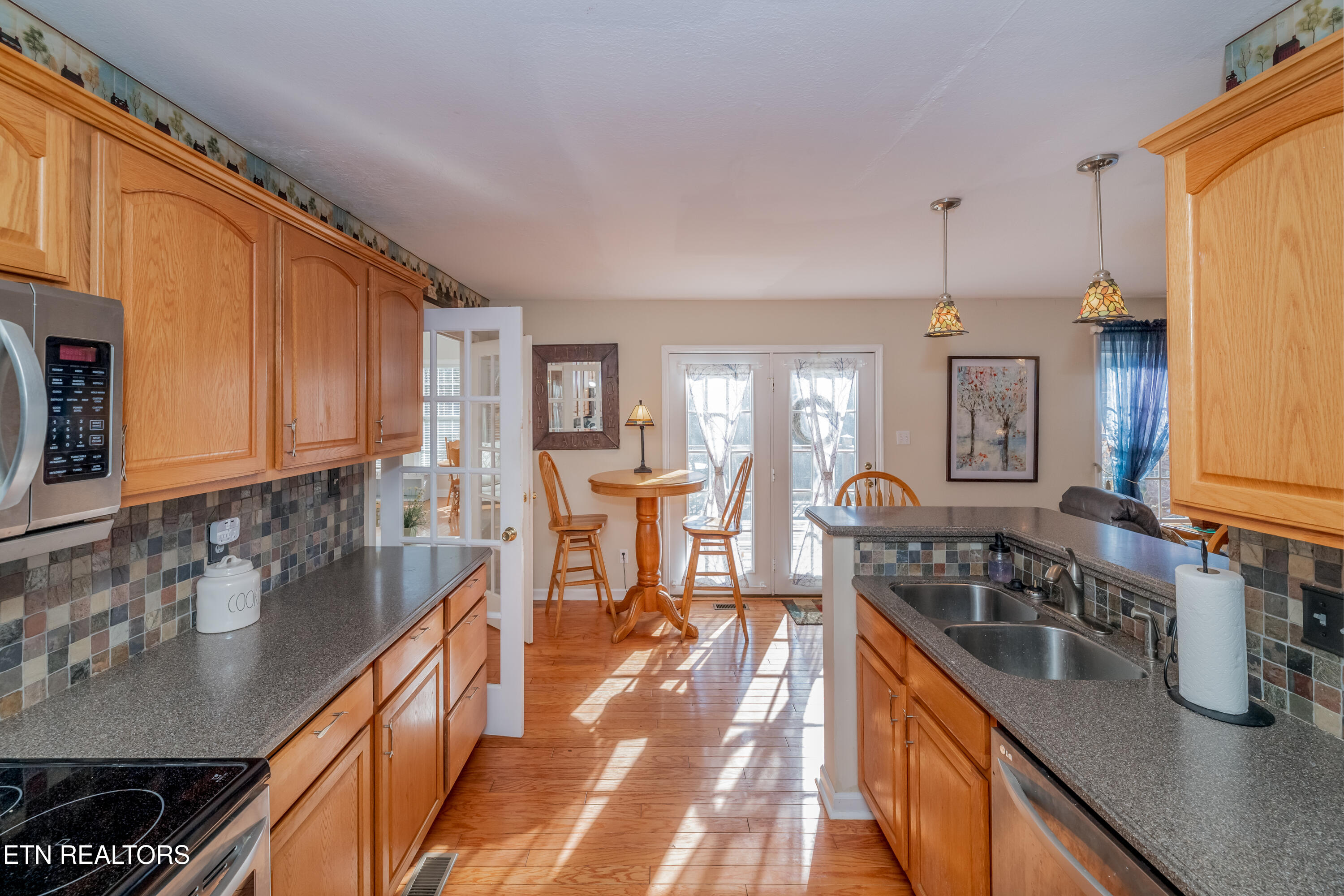 3434 Topside Road Knoxville, TN 37920 - Photo 22 of 55 Hardwoods throughout Main Level