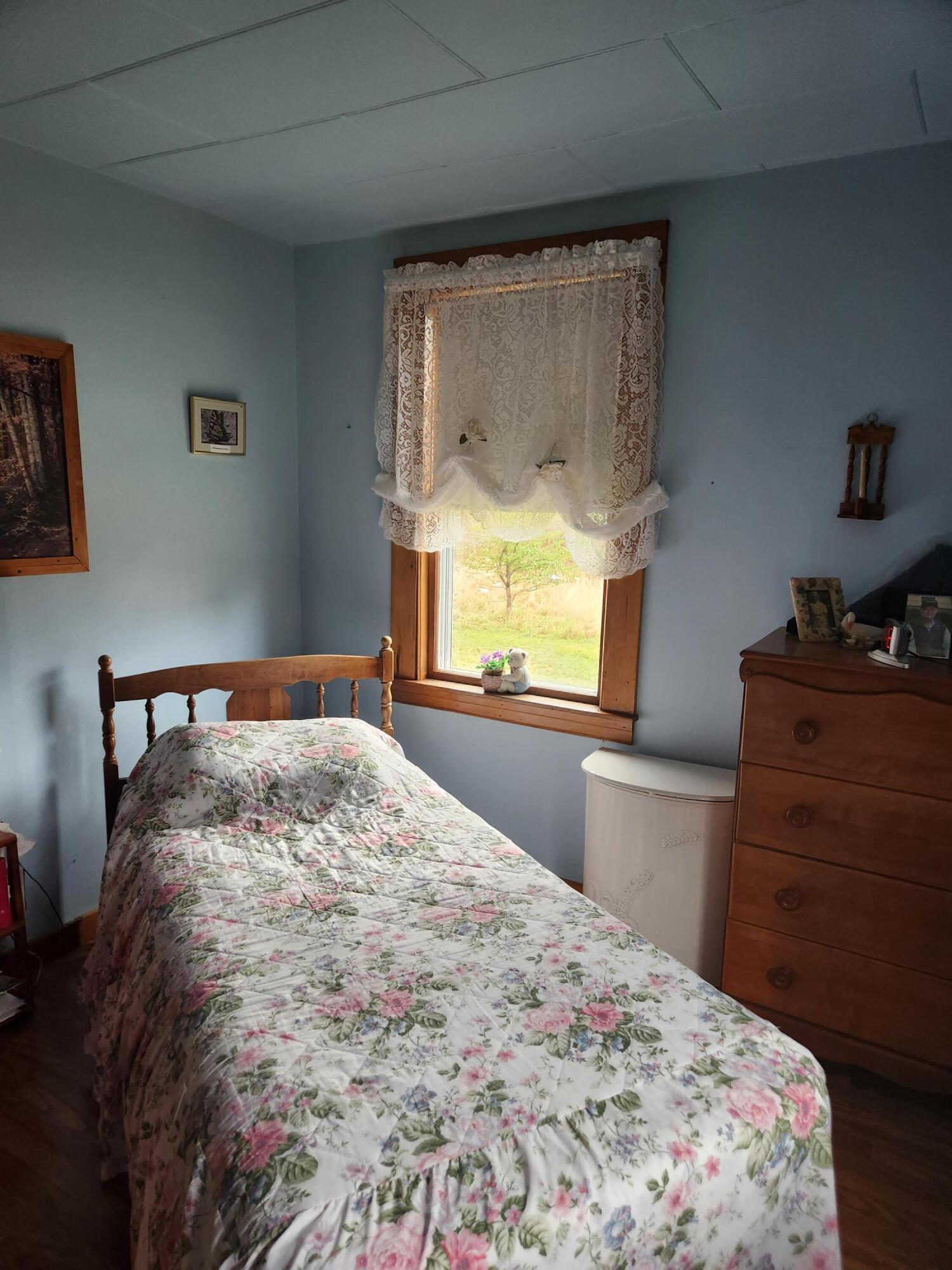 26 Moody Brook Road South Paris, ME 04281 - Photo 6 of 22 20231110_111214