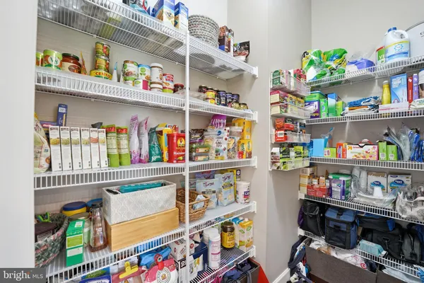 $1,250,000 | 7525 Hunter Woods Drive, Manassas, VA 20111