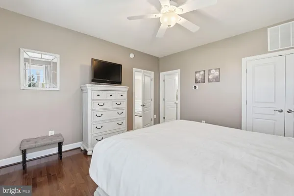 $1,250,000 | 7525 Hunter Woods Drive, Manassas, VA 20111