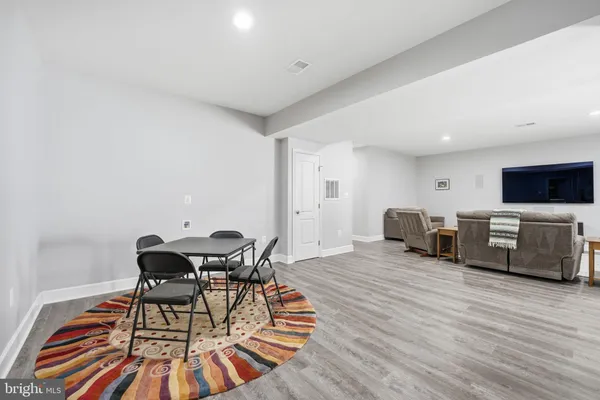 $1,250,000 | 7525 Hunter Woods Drive, Manassas, VA 20111