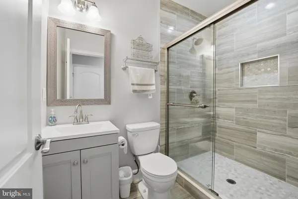 $1,250,000 | 7525 Hunter Woods Drive, Manassas, VA 20111