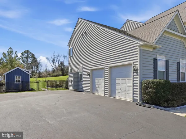 $1,250,000 | 7525 Hunter Woods Drive, Manassas, VA 20111