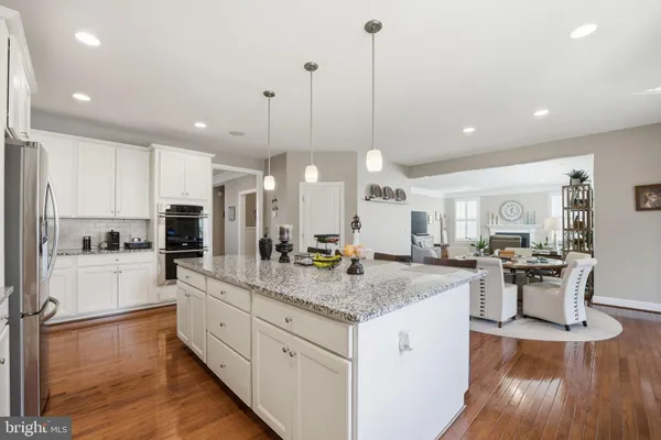 $1,250,000 | 7525 Hunter Woods Drive, Manassas, VA 20111