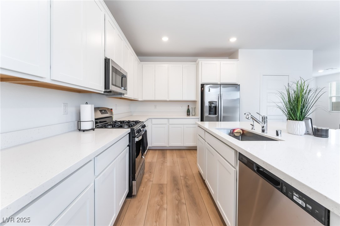 2960 Gaffer Film Street Las Vegas, NV 89156 - Photo 11 of 37