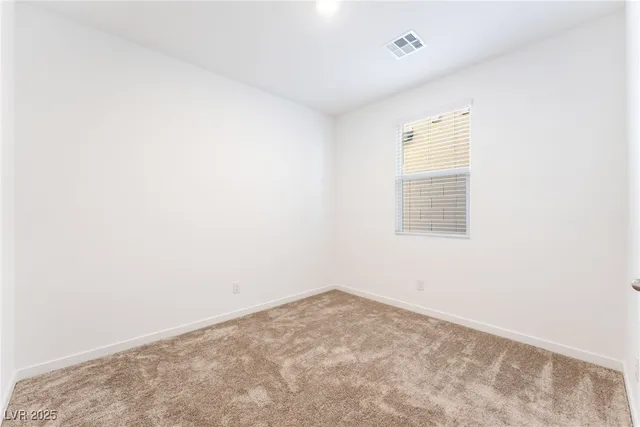 $2,500 | 2960 Gaffer Film Street, Las Vegas, NV 89156