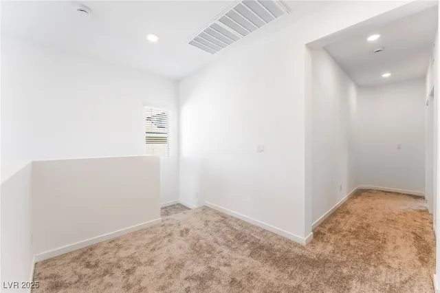 $2,500 | 2960 Gaffer Film Street, Las Vegas, NV 89156