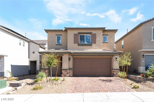 $2,500 | 2960 Gaffer Film Street, Las Vegas, NV 89156