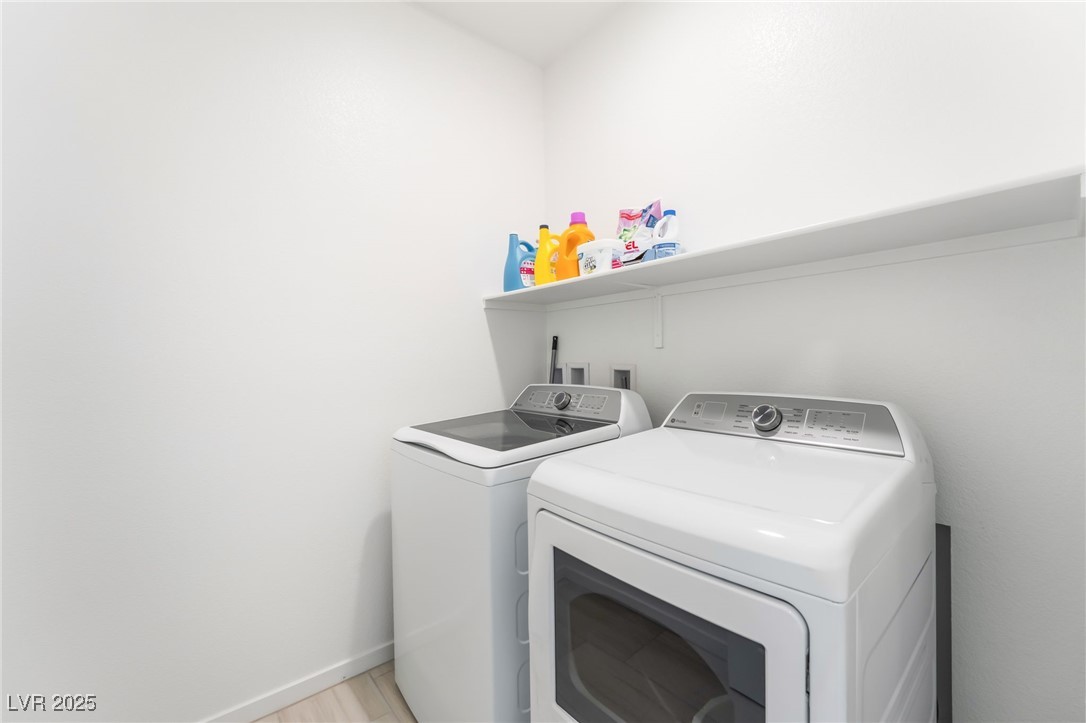 2960 Gaffer Film Street Las Vegas, NV 89156 - Photo 33 of 37