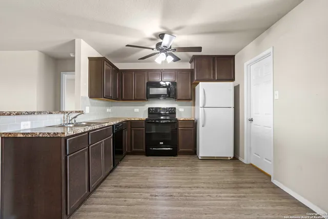 $1,740 | 306 Benelli Drive, New Braunfels, TX 78130