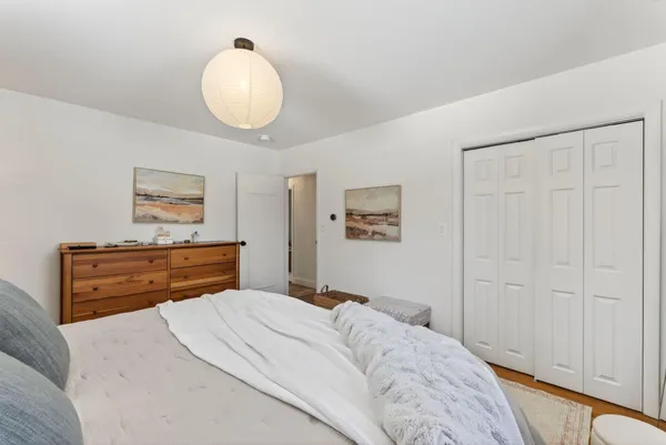 $740,000 | 7 Lawn Avenue, Cumberland, ME 04021