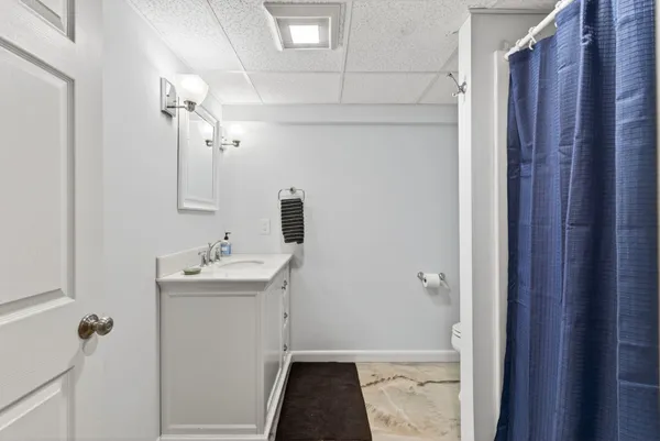 $740,000 | 7 Lawn Avenue, Cumberland, ME 04021
