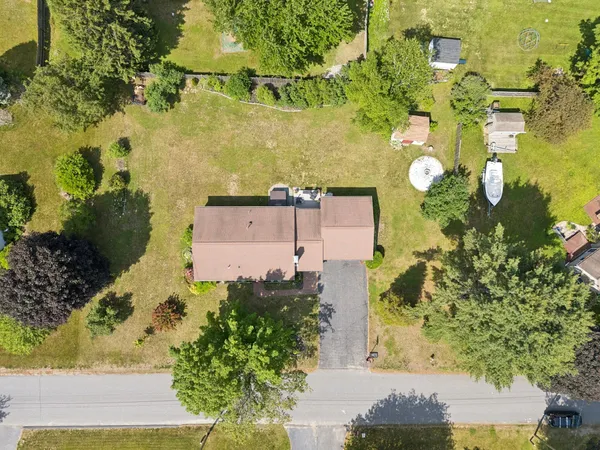 $740,000 | 7 Lawn Avenue, Cumberland, ME 04021
