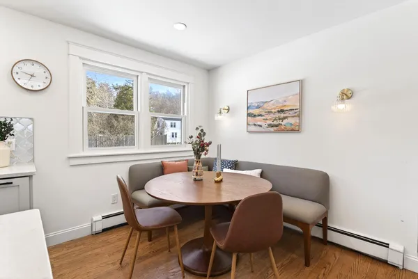 $740,000 | 7 Lawn Avenue, Cumberland, ME 04021