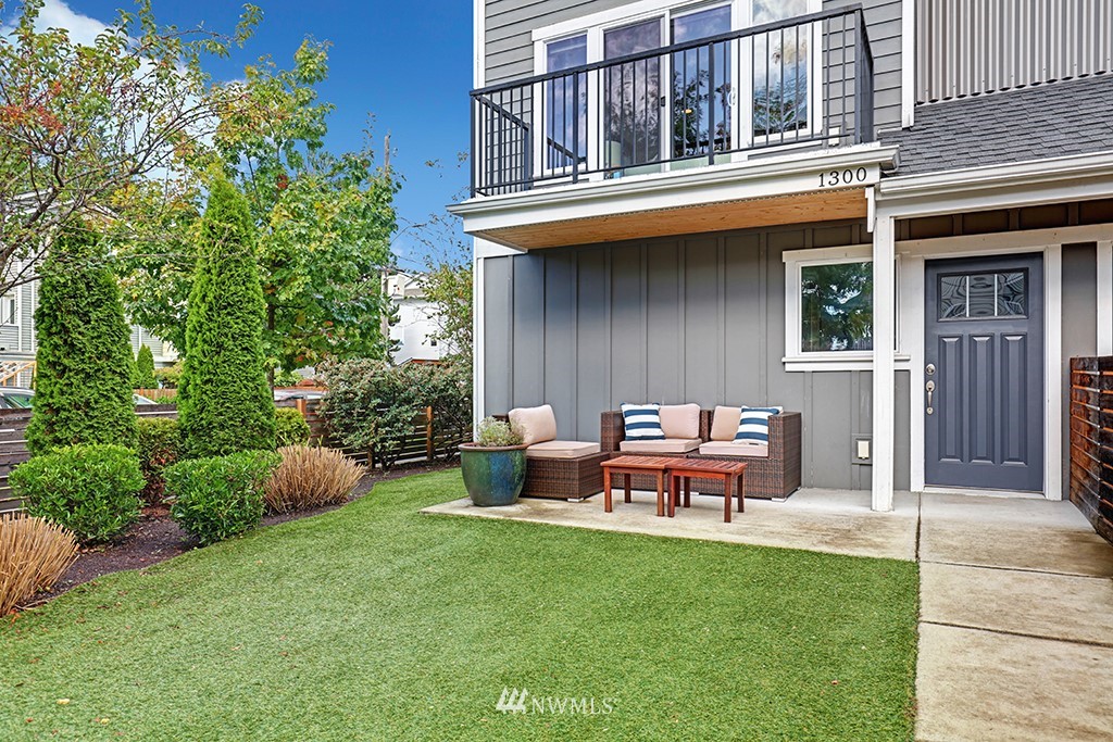 1300 North 88th Street Seattle, WA 98103 - Photo 2 of 25 Gallery Image 2