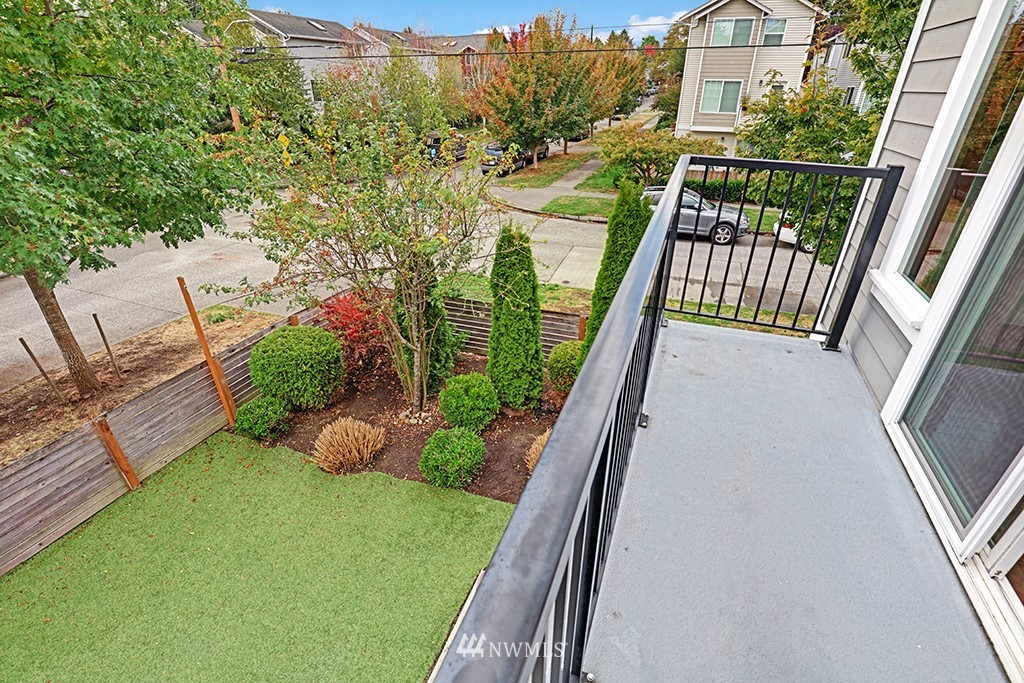 1300 North 88th Street Seattle, WA 98103 - Photo 13 of 25 Gallery Image 13