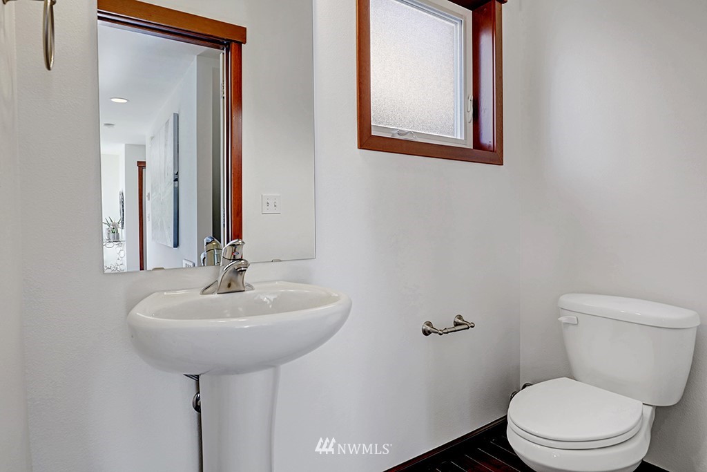 1300 North 88th Street Seattle, WA 98103 - Photo 15 of 25 Gallery Image 15