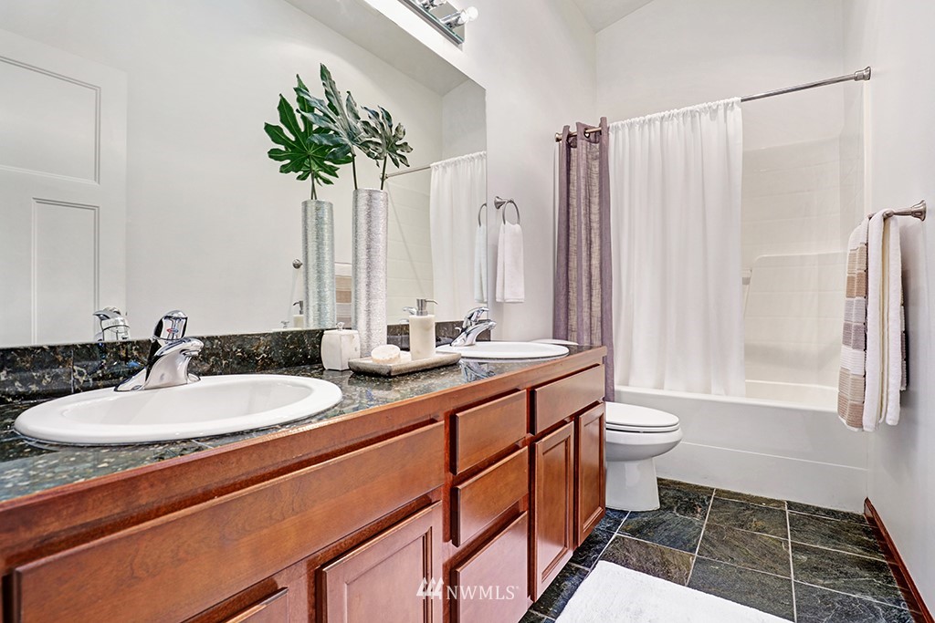 1300 North 88th Street Seattle, WA 98103 - Photo 18 of 25 Gallery Image 18