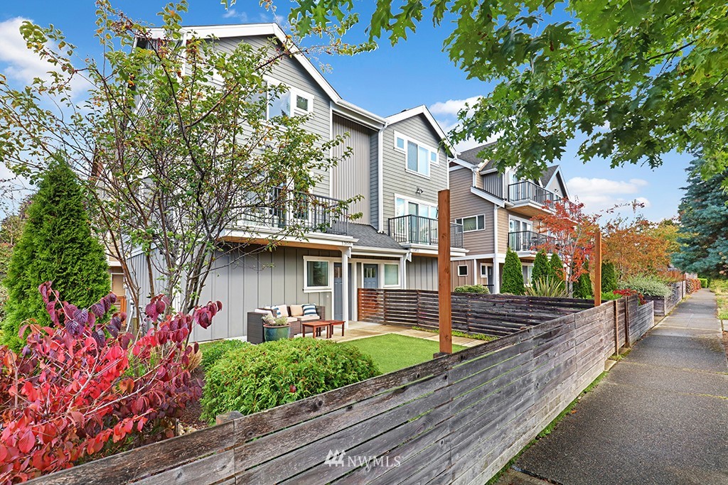 1300 North 88th Street Seattle, WA 98103 - Photo 24 of 25 Gallery Image 24
