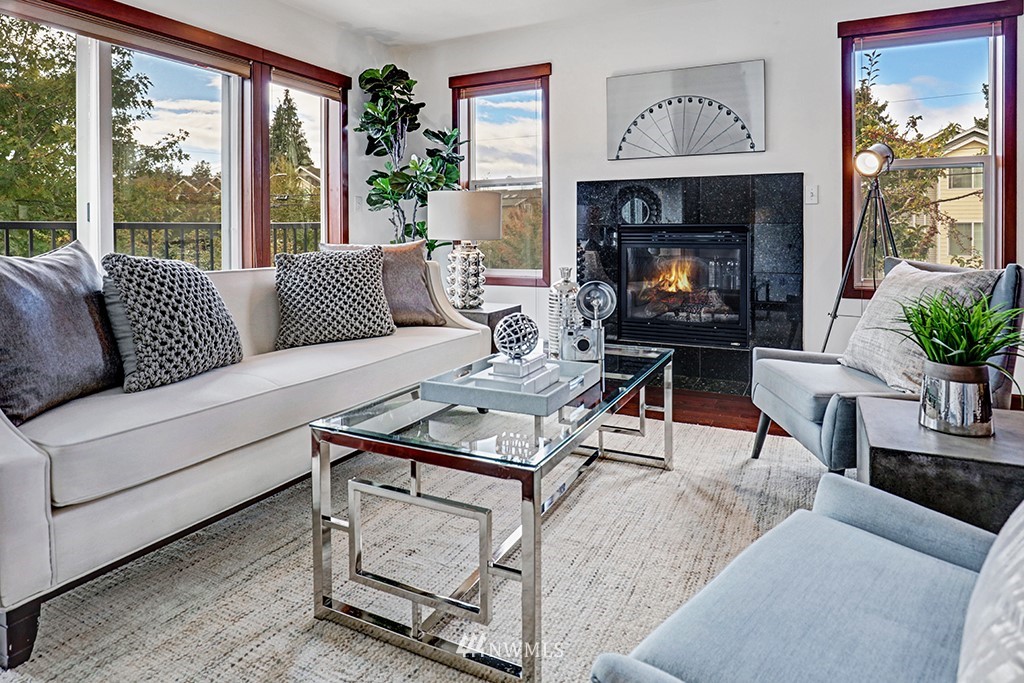 1300 North 88th Street Seattle, WA 98103 - Photo 10 of 25 Gallery Image 10