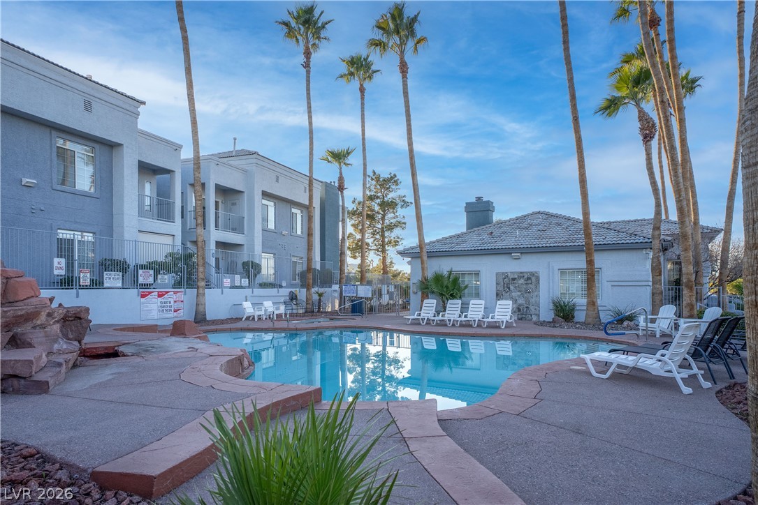 2201 Ramsgate Drive, Unit 326 Henderson, NV 89074 - Photo 38 of 44 Community pool
