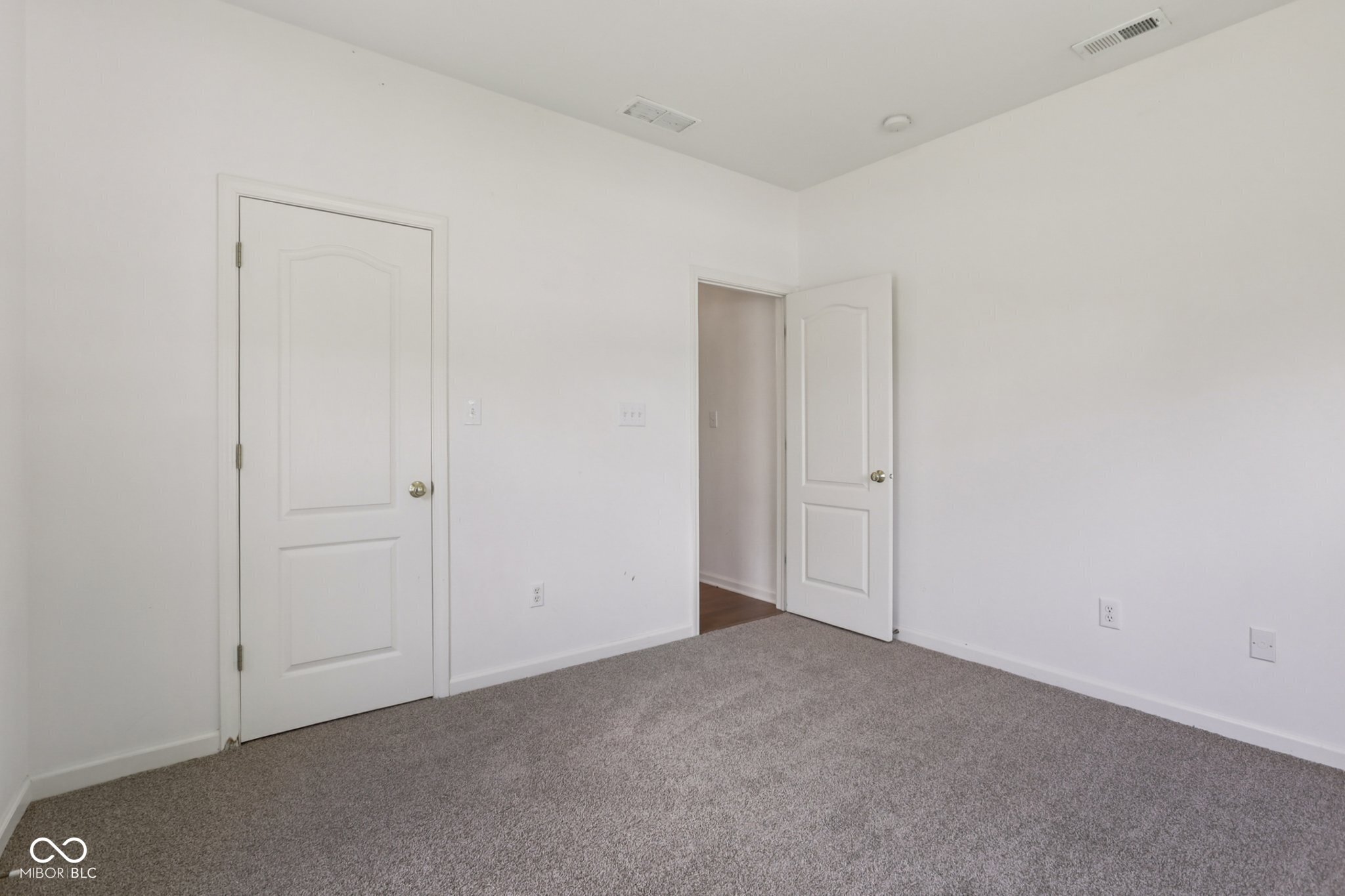 6017 Riva Ridge Drive Indianapolis, IN 46237 - Photo 26 of 33 Gallery Image 26