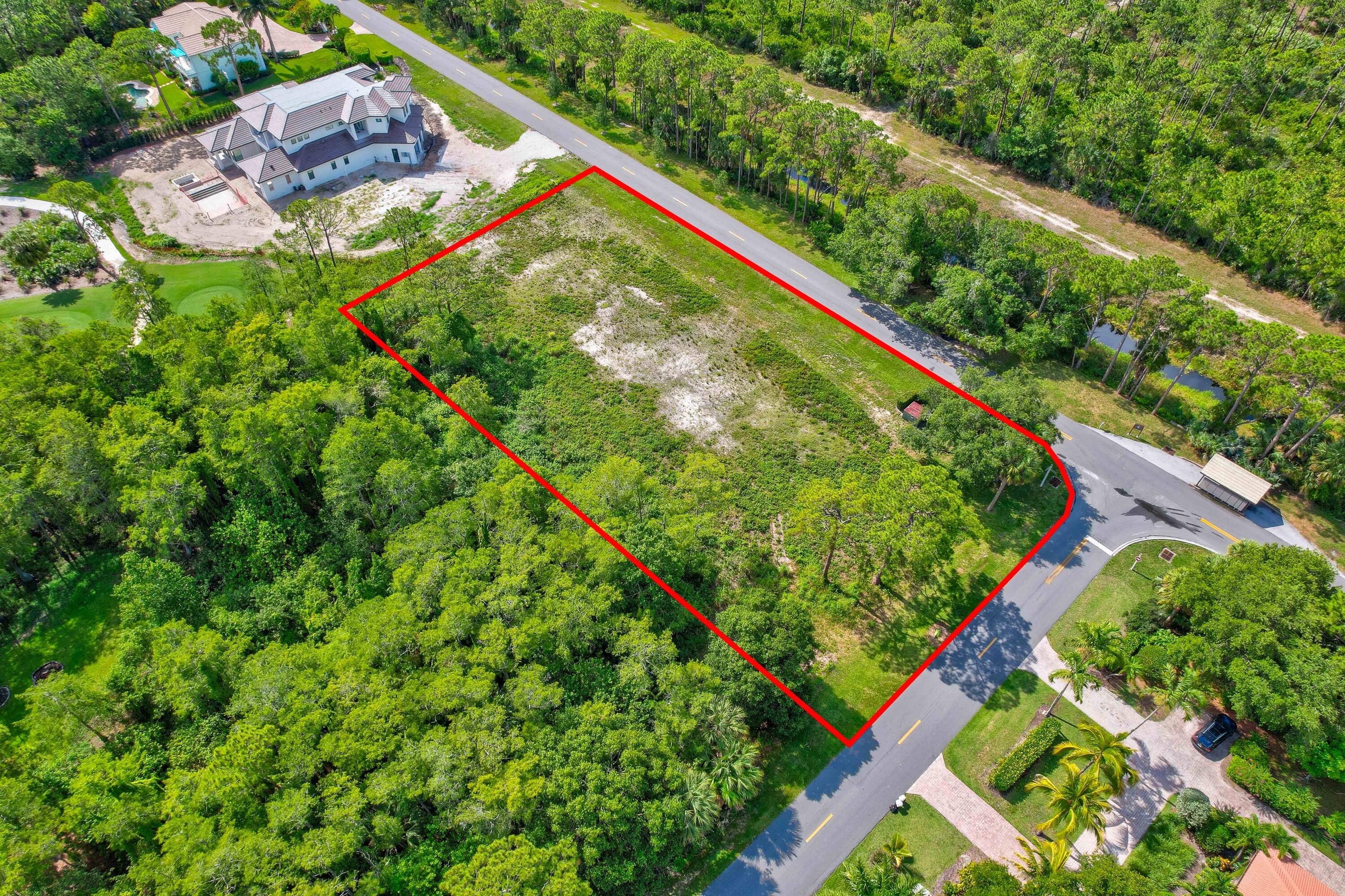 3551 Southeast Tailwinds Road Jupiter, FL 33478 - Photo 13 of 25 DJI_0026_27_28_29_30-Edit