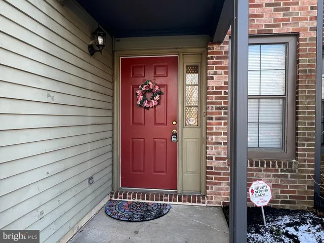 a sign that is on the side of a building