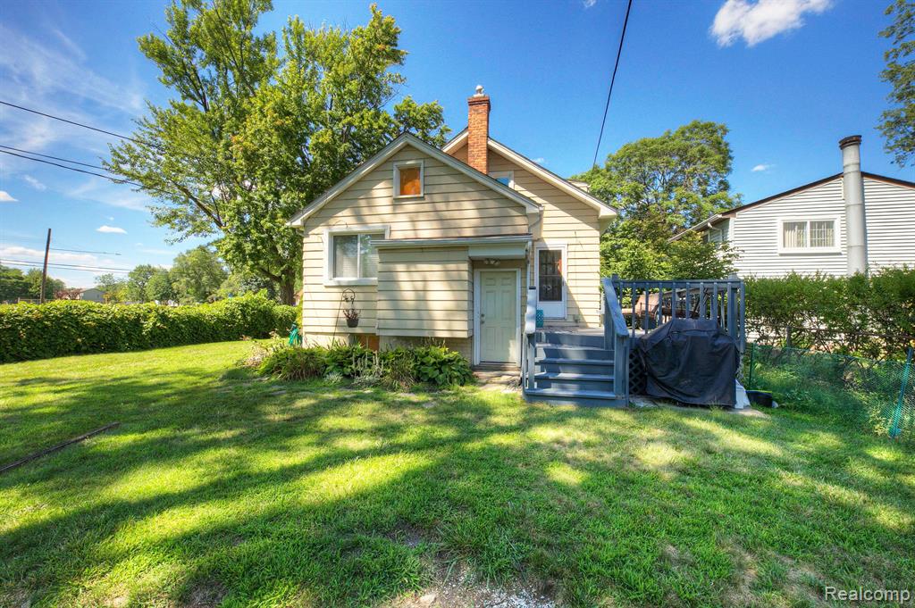 2253 Dorothea Road Berkley, MI 48072 - Photo 24 of 32