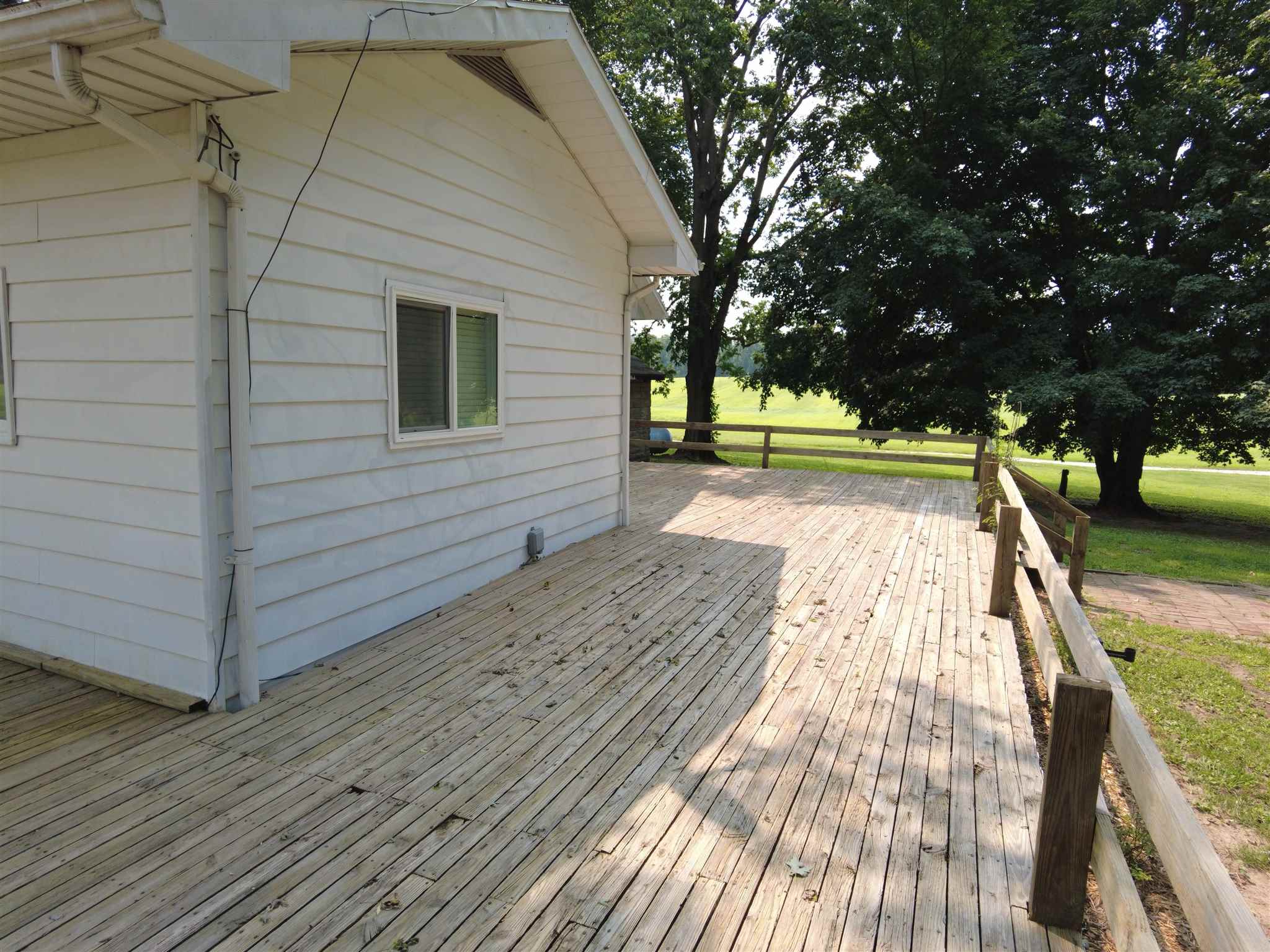 5795 Tunnelton Road Bedford, IN 47421 - Photo 16 of 30