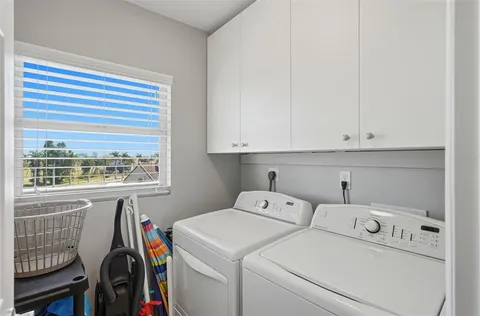 $575,000 | 5801 Bahia Del Mar Circle, Unit 410, St. Petersburg, FL 33715