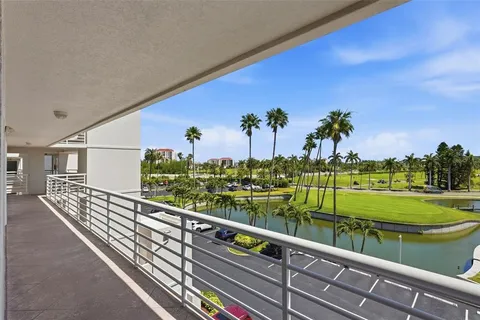 $575,000 | 5801 Bahia Del Mar Circle, Unit 410, St. Petersburg, FL 33715