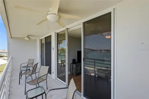 $575,000 | 5801 Bahia Del Mar Circle, Unit 410, St. Petersburg, FL 33715