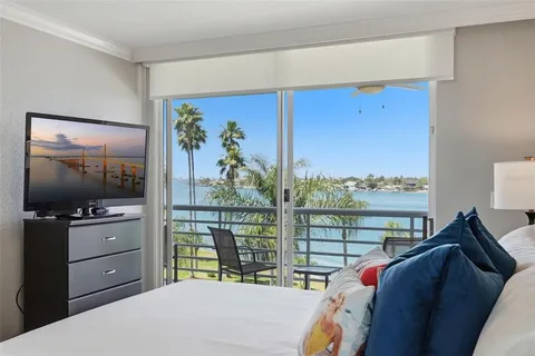 $575,000 | 5801 Bahia Del Mar Circle, Unit 410, St. Petersburg, FL 33715