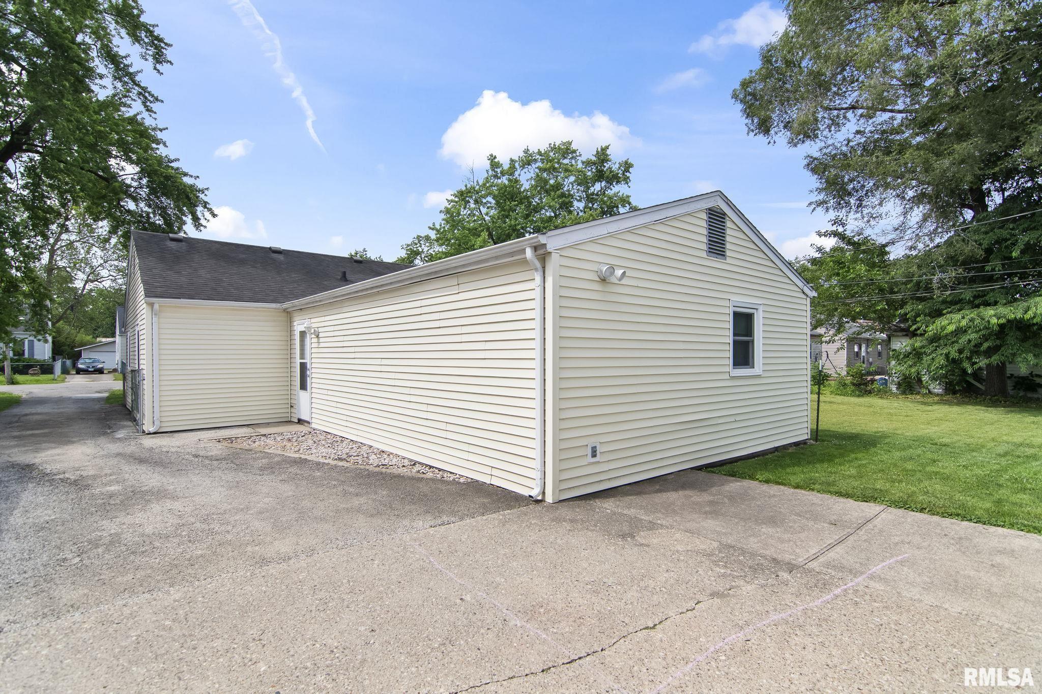2253 East Converse Street Springfield, IL 62702 - Photo 26 of 29