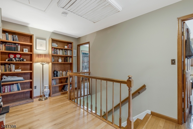19 Renfro Road Somerset, NJ 08873 - Photo 21 of 45