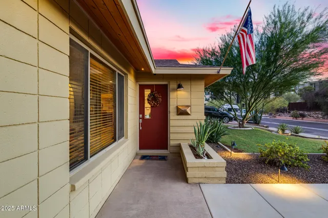 a view of a house with porch