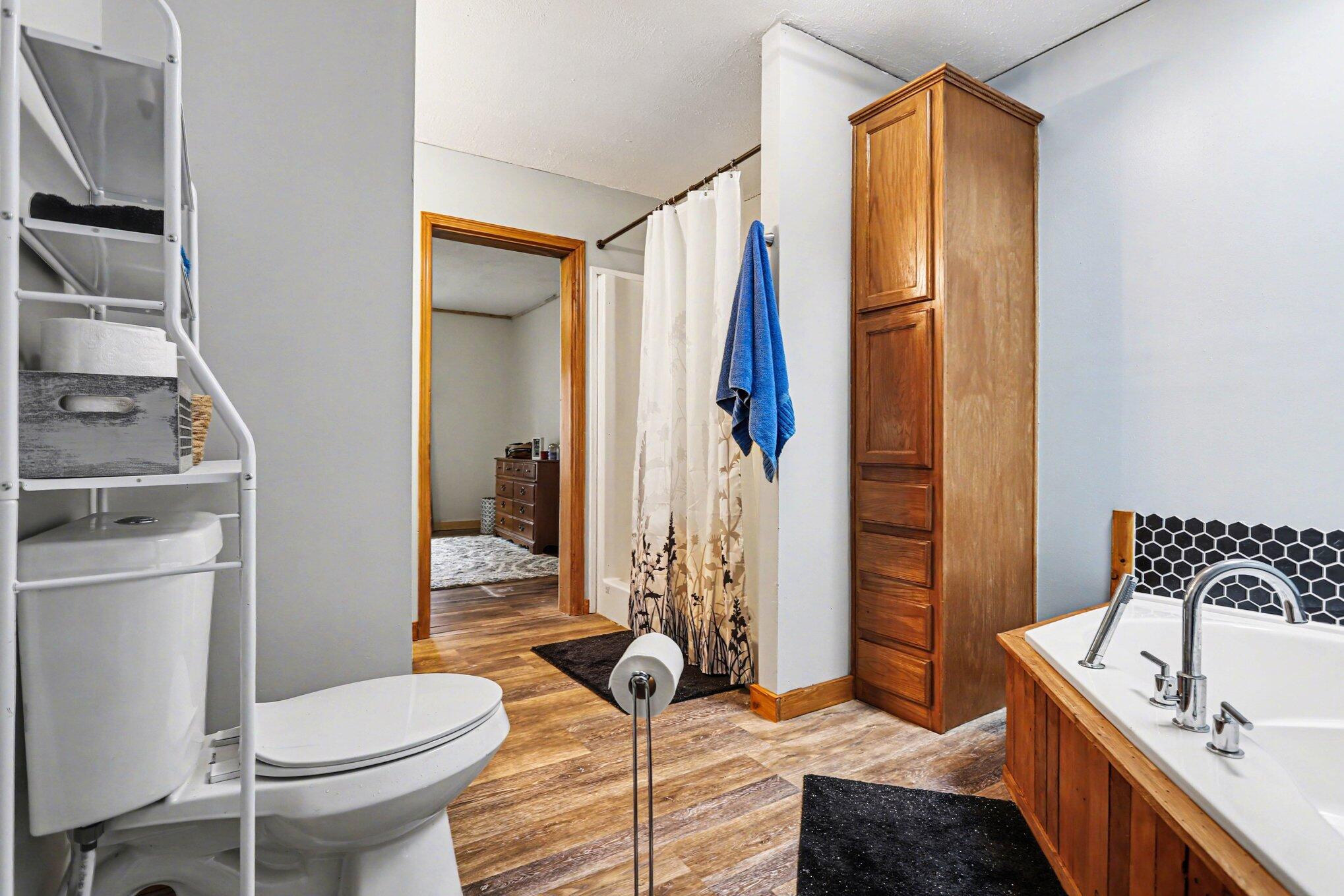 57823 Mitchell Road Three Rivers, MI 49093 - Photo 17 of 25 018_file_8159