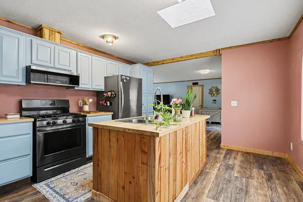 $225,000 | 57823 Mitchell Road, Three Rivers, MI 49093