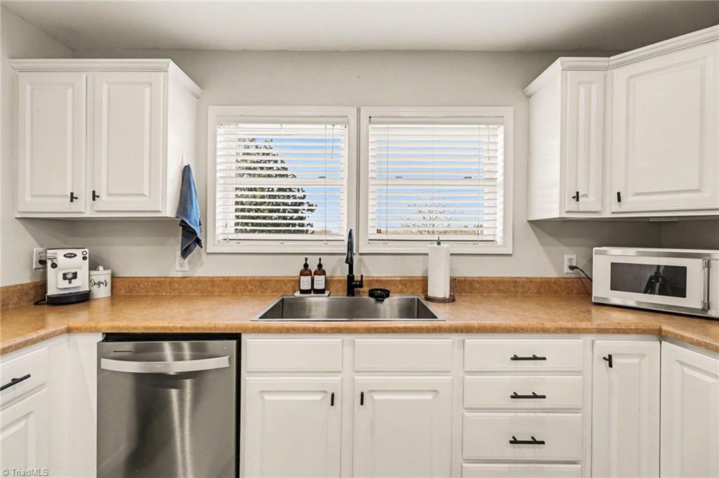 3216 Flat Swamp Road Denton, NC 27239 - Photo 14 of 50