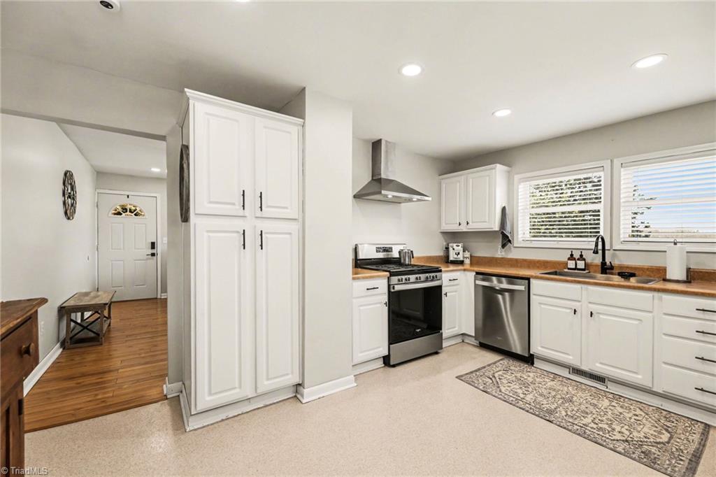 3216 Flat Swamp Road Denton, NC 27239 - Photo 17 of 50