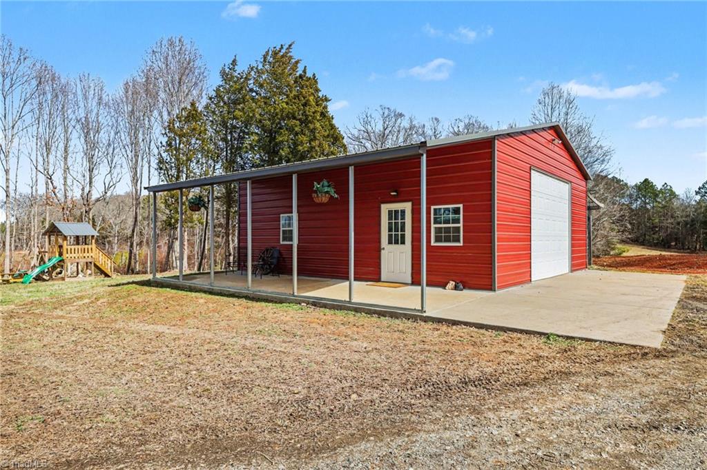 3216 Flat Swamp Road Denton, NC 27239 - Photo 34 of 50 30'x30' Workshop