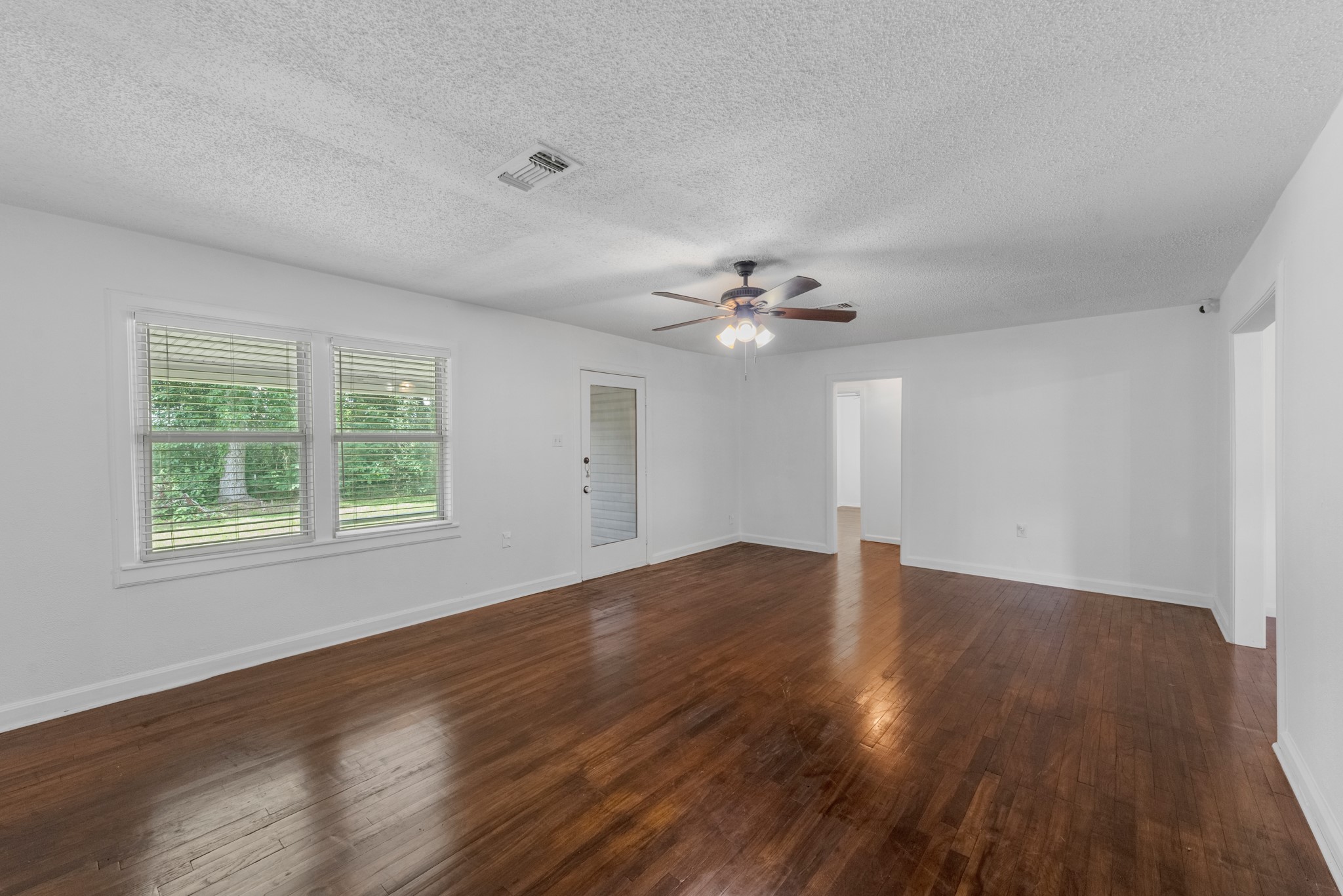 215 Bar Park Loop Coldspring, TX 77331 - Photo 14 of 34
