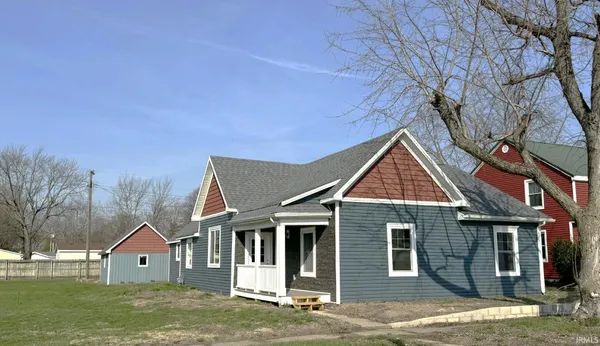 $245,000 | 512 North Race Street, Monon, IN 47959