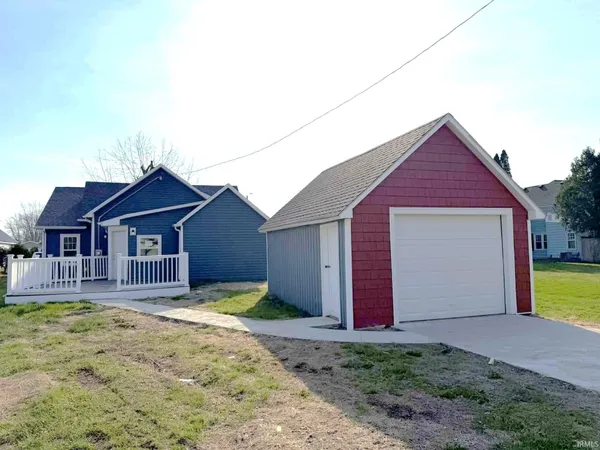 $245,000 | 512 North Race Street, Monon, IN 47959