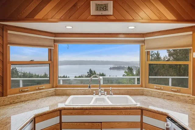 $849,000 | 5826 Lenea Drive Northwest, Bremerton, WA 98312