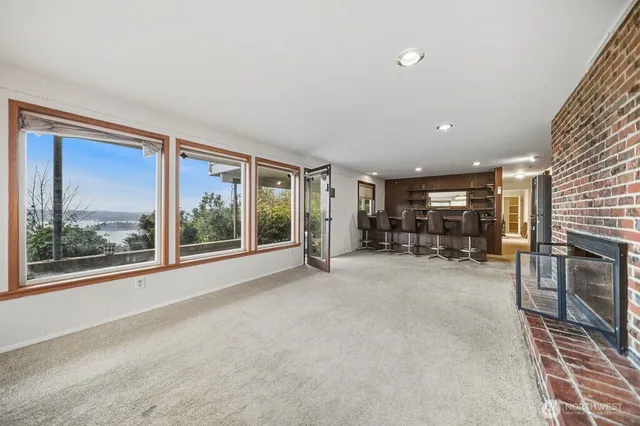 $849,000 | 5826 Lenea Drive Northwest, Bremerton, WA 98312