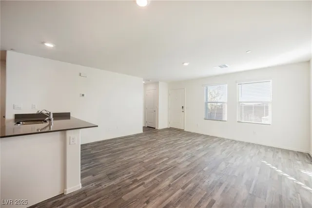 $2,040 | 1693 Pamela Springs Lane, North Las Vegas, NV 89084